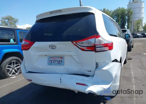 2017 Toyota Sienna Le 8 Passenger из США, поврежденный, VIN 5TDKZ3DC4HS868015